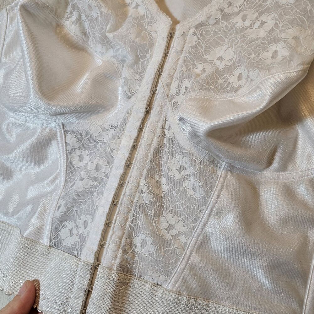 Exquisite Form 42C Bra Ful-Ly 7565 White Longline Wireless Front Closure Boning - Picture 2 of 11
